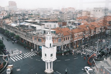 001