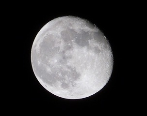B013727E-9AE6-4084-8E85-C99852D384BC/L0/001