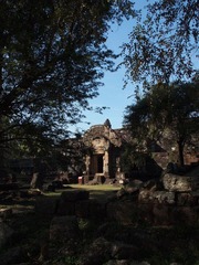 PC121674.jpg