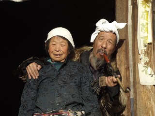 开荒兄妹