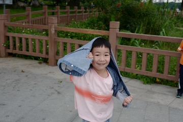 1408182