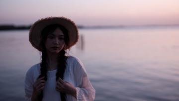 001