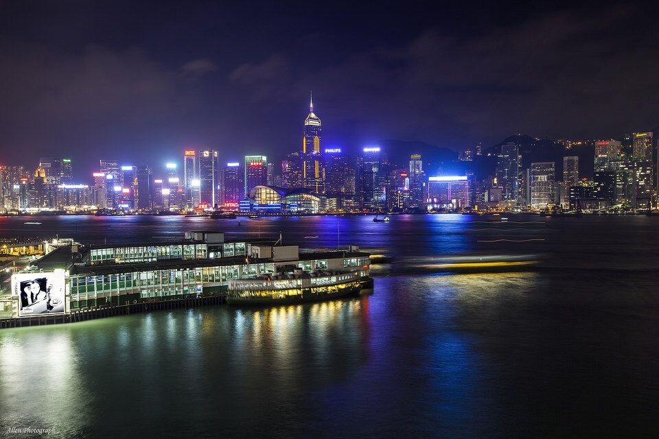 十色港灣<br />
Photo <a href="https://tuchong.com/1795112/" target="_blank">@Harbour</a> City