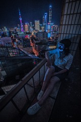 001