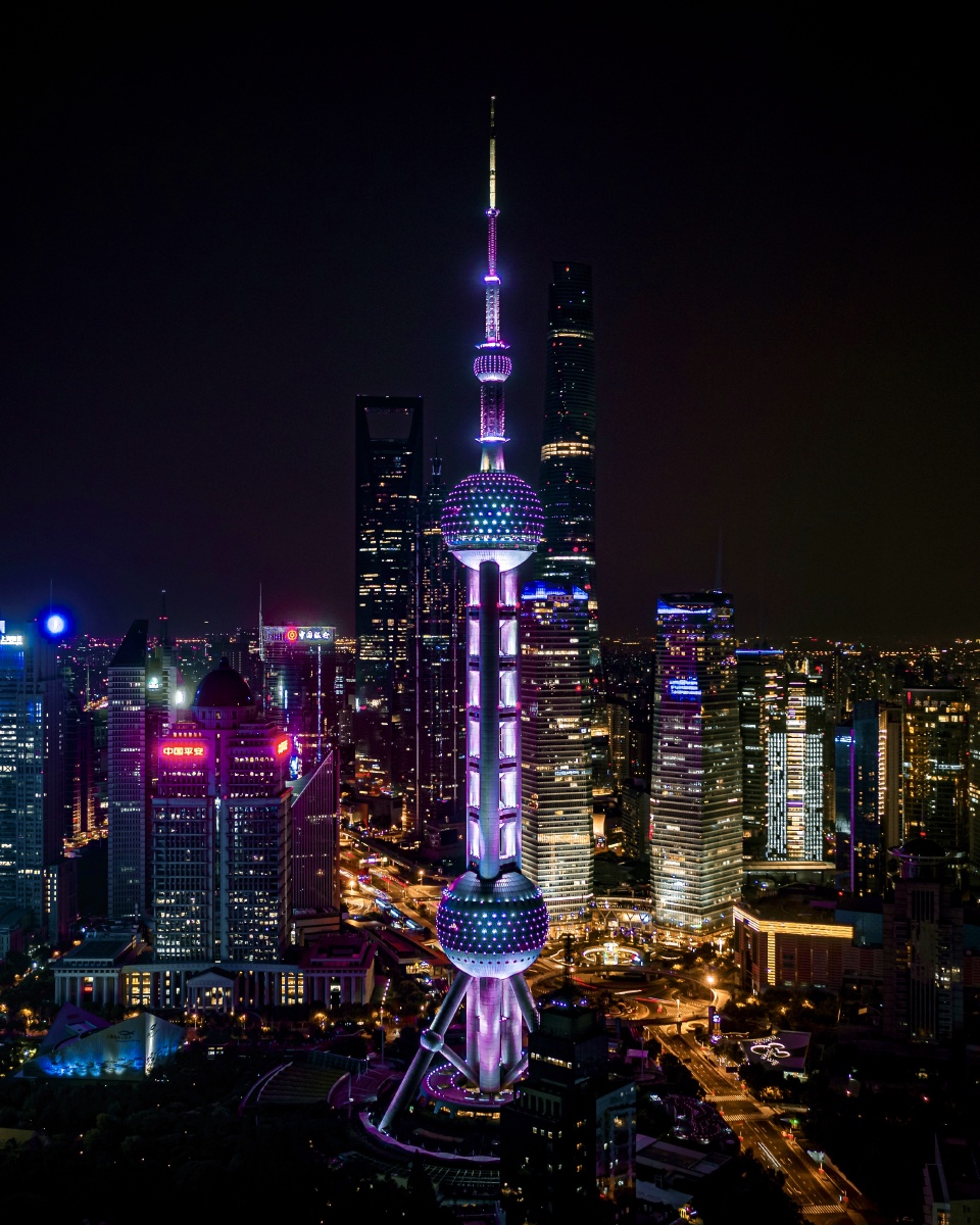 辉煌前的熄灯唯独明珠永远照亮上海滩shotondjimavic2pro