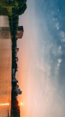 533677