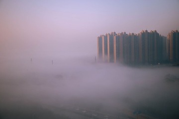 10513