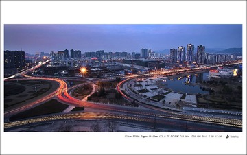 城市之光.jpg