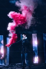 1561222