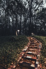 1000063987