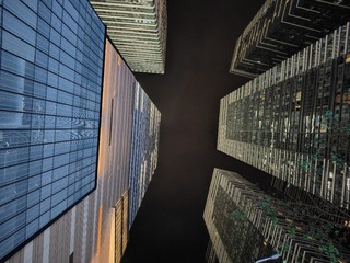 1000007744