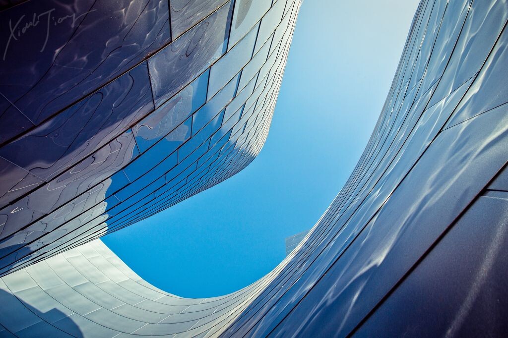 2/100 Walt Disney Concert Hall, LA<br />

