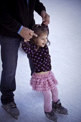Ice skating-3.jpg