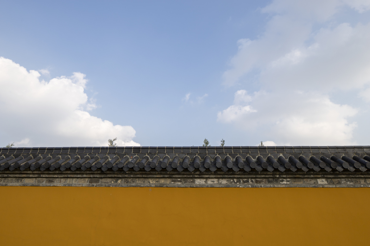 墙外的天空 - oooomg