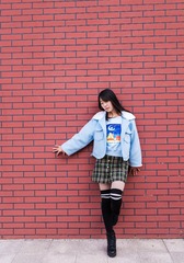 001