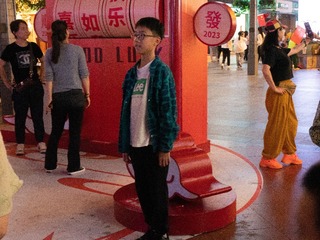 001