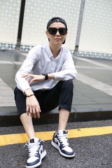 29F8E5A8-6AA2-493A-BB57-241C8B77CA0A/L0/001