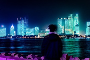 001