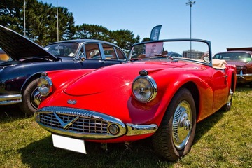 Daimler Dart 250SP