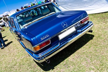 Mercedes W100 600