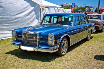 Mercedes W100 600