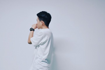 001