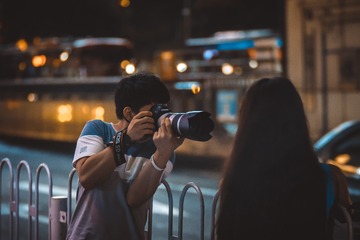 594525
