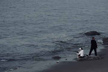 001