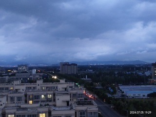 365473