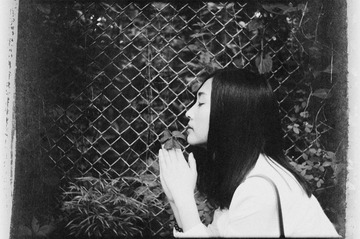005U0938bw.jpg