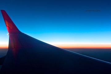 归程-飞机.jpg