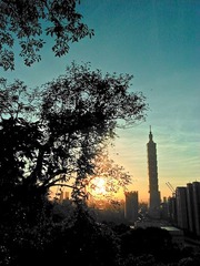 5083109816_a9b1dc84fa_z.jpg