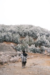 001