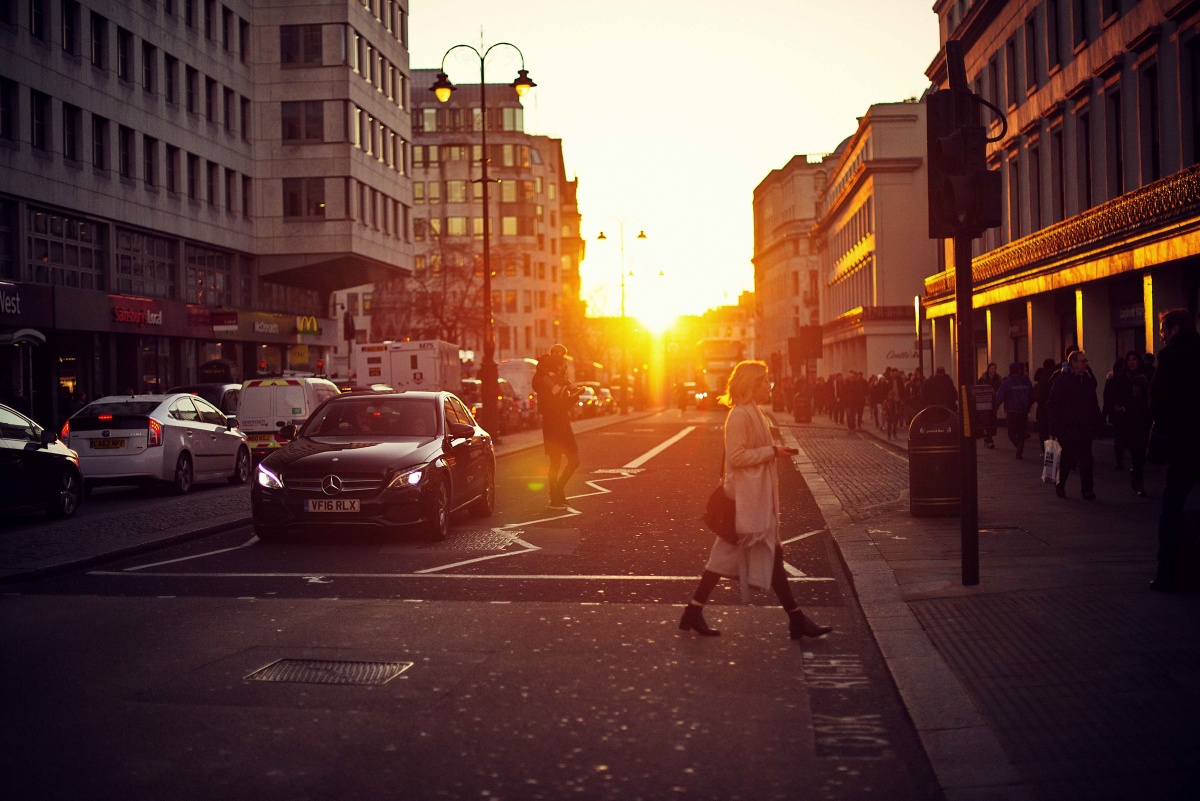 夕阳中的伦敦街景