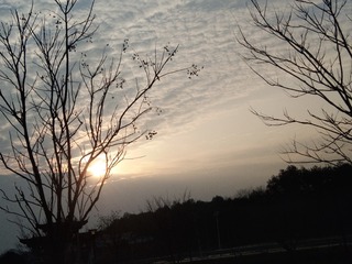 140235