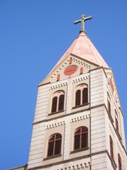 153768