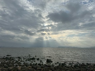 001