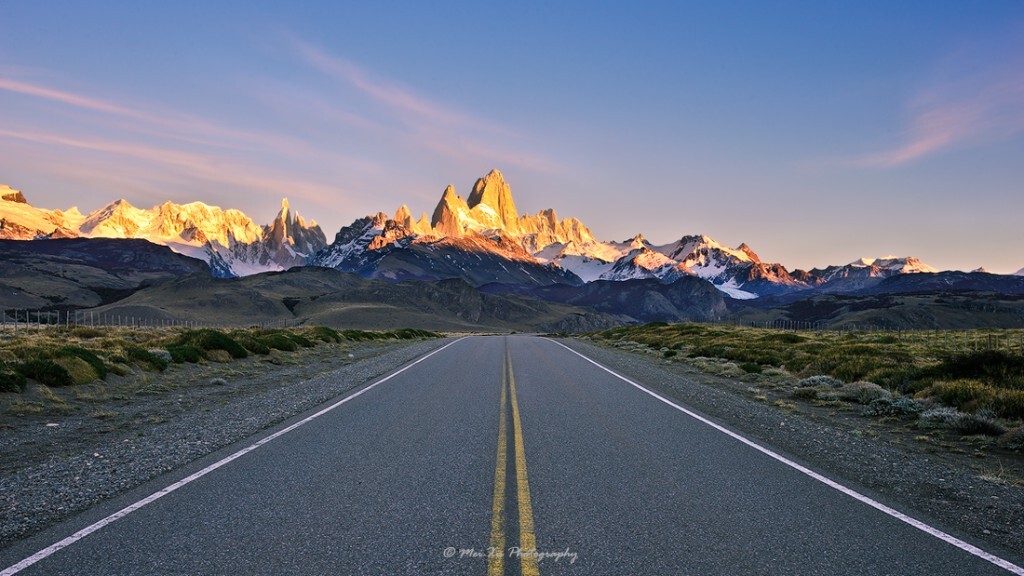 Ruta 40是世界上最长公路之一，它从阿根廷的南部海边起始，沿路穿过20个国家公园，18条江河，27座高山，海拔升高从0至16404英尺，全长3107英里。从El Calafate到El Chalten那一段Ruta 40<br />
非常漂亮，雪山峻岭目不暇接。