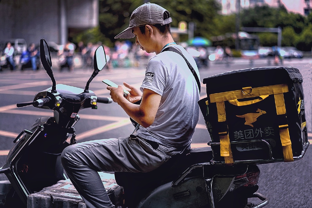 外卖小哥