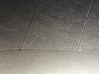2352373