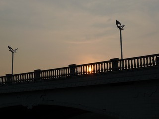 210151