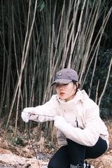 001