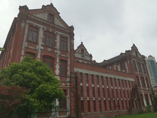 1668341