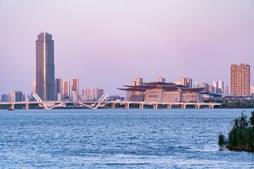 508835
