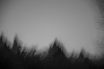 327060