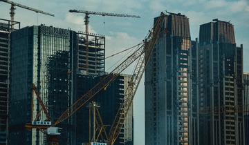 158504