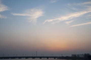 1000107310