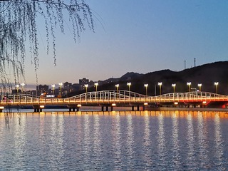 907075