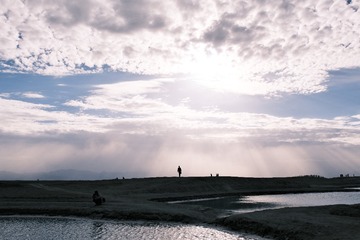 001