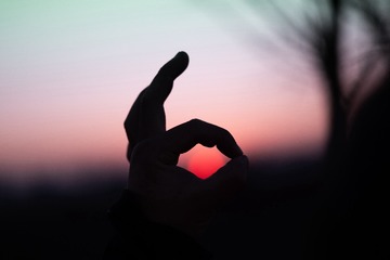 001